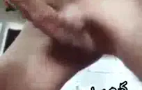 يتبول في فمي وأنفي ، وفي المرة الأولى سجلت كل شيء.