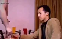 مص ديك في السيارة بعد الليل مع صديقتي.