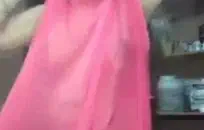 شقراء الساخنة مارس الجنس من قبل مسمار ديك كبيرة.