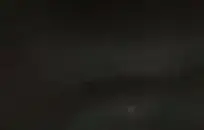 بالكاد القانونية على التوالي الرجل مع صغير الديك الهزات قبالة.